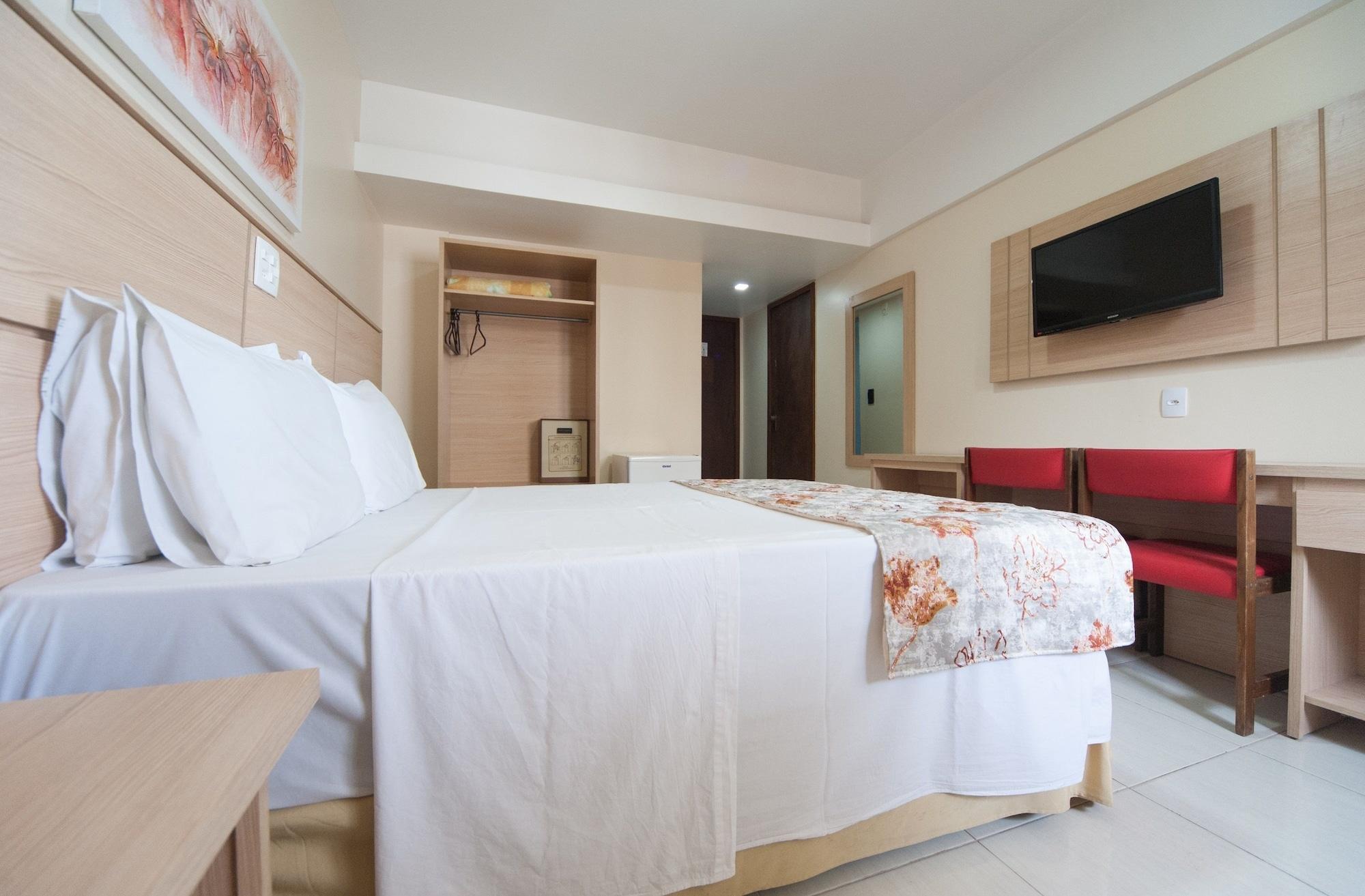 Hotel Golden Park Salvador By Nacional Inn Bagian luar foto